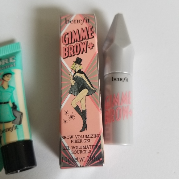 Benefit Set - Picture 2 of 4